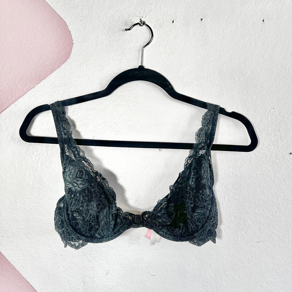 Vintage Victoria's Secret 36B Black Lace Underwire Bra Y2K 00s 2003 Back Closure